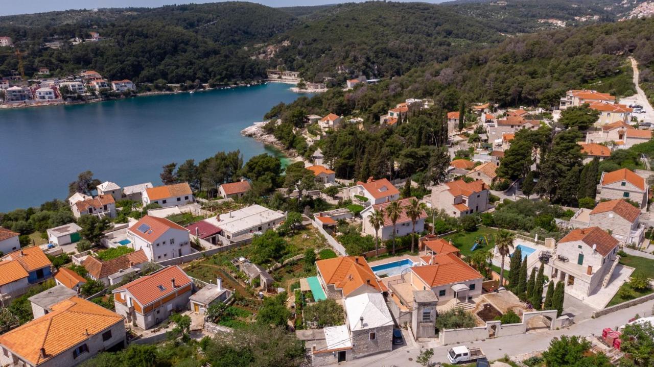 Apartments By The Sea Sumartin, Brac - 764 Esterno foto