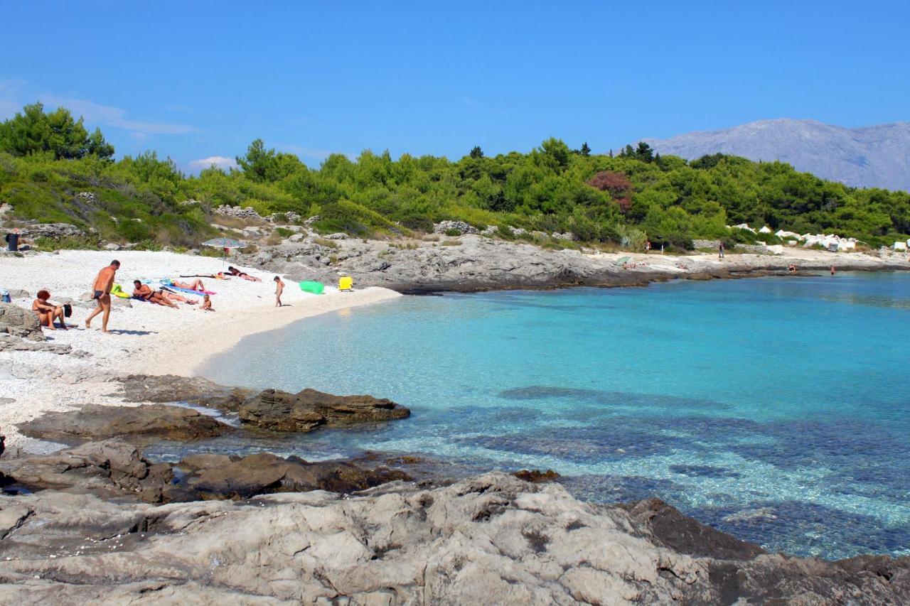 Apartments By The Sea Sumartin, Brac - 764 Esterno foto